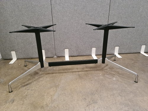 Vitra eames table base chrome - table,