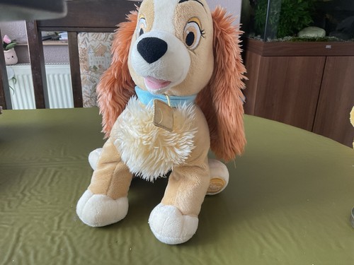 Disney stire exclusive lady - disney,
