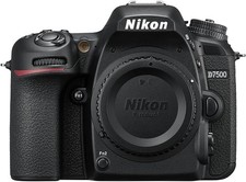 Nikon D7500 20.9MP DX-Format