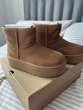 UGG Australia Women's Unlined