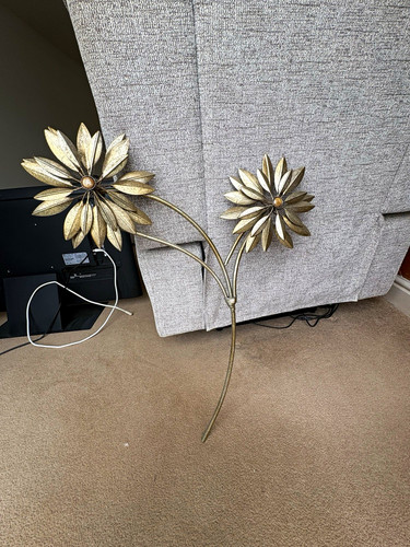 Gold metal floral wall - metal,