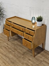 Dressing Table in Walnut by Alfred Cox for Heals, 1950s ????????