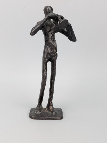 Vintage trumpet player - trumpet,