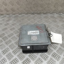 PORSCHE 911 Cabrio 997 Engine Control Unit 97061860102 2010 30762389