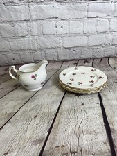 Colclough Roses made in England Plate and milk jug set of 4 plates bone china