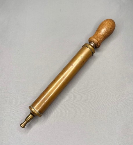 Vintage antique brass air - air, hand
