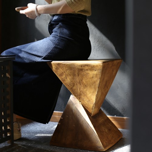 Light weight concrete accent - light-weight,