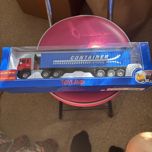 Toyland 28cm toy lorry - 28cm,