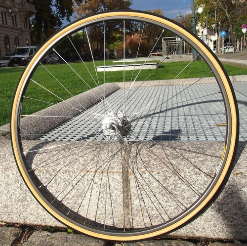 Exc mint rear wheel - rear,