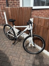 Carrera Valour Medium 18”