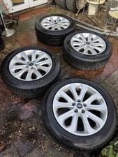 Range Rover Wheels and Tyre