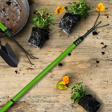 TELESCOPIC HAND CULTIVATOR