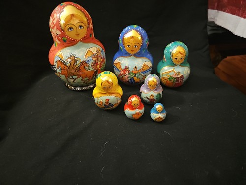 Matryoshka nesting dolls hand - matryoshka,