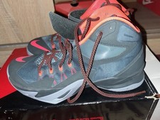 LeBron Zoom Soldier 8