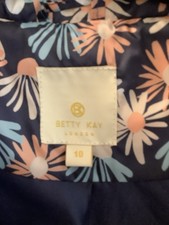 BEAUTIFUL PATTERNED GILET BY