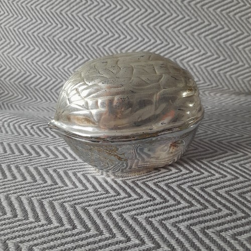 Silver tone walnut trinket - silver,