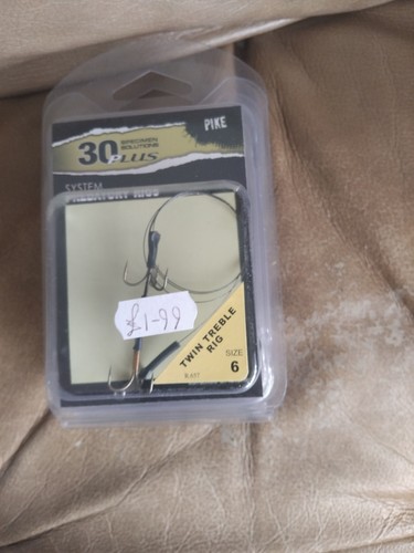 30plus pike twin - treble, rig