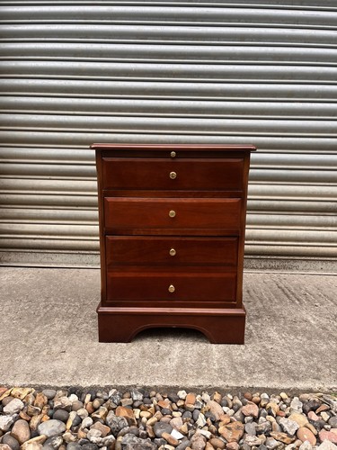 Vintage collectors chest - collectors,