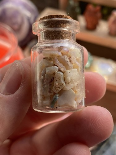 Opal chips glass jar - opal, in