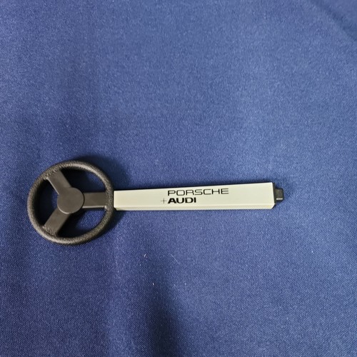 Porsche audi hands - porsche, +