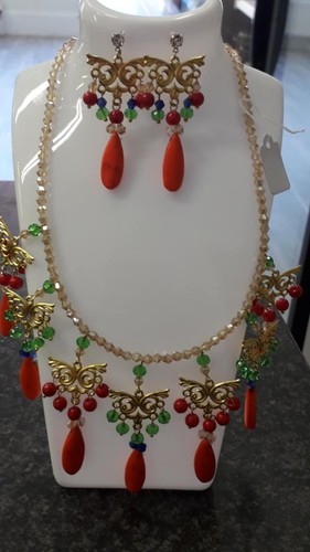 Beautiful festive jewellery - festive,