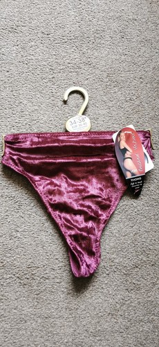 Women crushed velvet thong - women's,