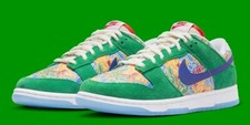 Nike Dunk Low "Foam Finger"
