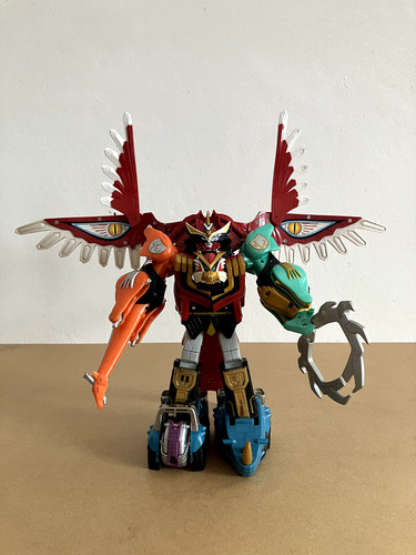 Isis megazord deluxe - megazord, power