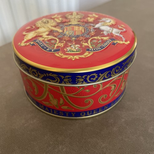 Sweet tin celebrating 60th