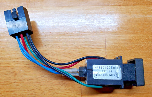 Skoda favorit rear fog light - rear,