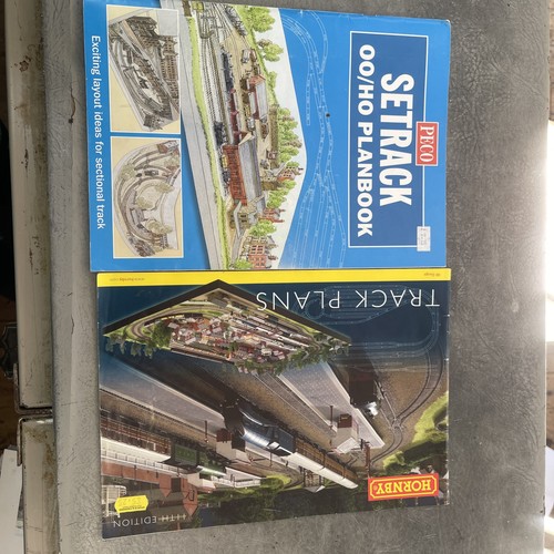 Track plans books 00 - 2, x