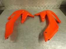 2004 HONDA CRF 250 X LEFT AND RIGHT RAD / RADIATOR SCOOPS - MOTOCROSS / ENDURO