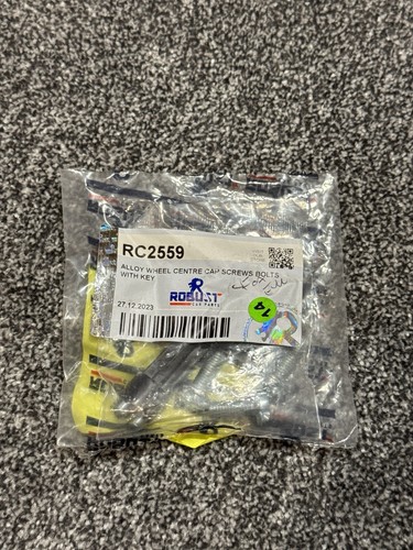Alloy wheel centre - alloy, screws