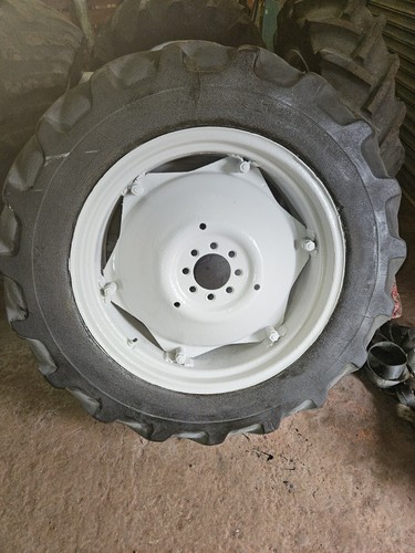 Grey ferguson tractor rear - grey,