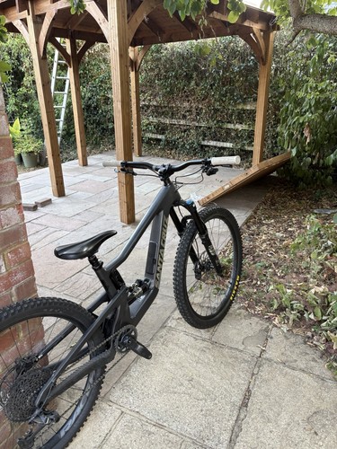 Santa cruz bronson 2024 - santa,
