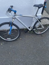 Giant HAWK Mountain Bike