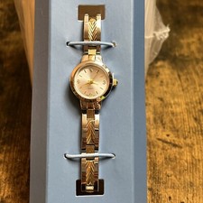 New Avon Two Tone Diamond Cut