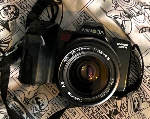 Minolta dynax 7000i - minolta,