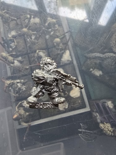 Space dwarf squat - space, warhammer