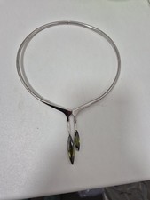 Azendi 925 Sterling Silver Necklace and Green Stone Pendant (AOA)