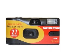 Disposable Camera Novocolor 1 27 on The. 400 Asa Mhd / Expiry Date 12/2025