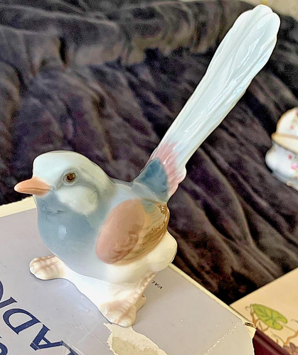 Lladro blue wren porcelain - wren,