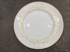 5 X Royal Worcester Vintage Verona porcelain plates 8"