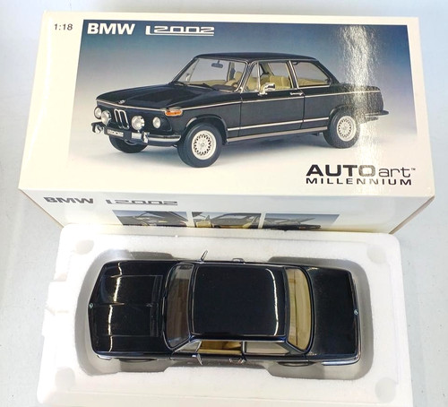 Autoart millennium bmw - autoart,