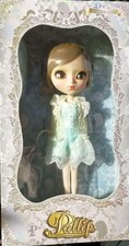 Pullip figure