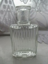 LOVELY SMALL RIBBED PERFUME BOTTLE POISON VINTAGE OLD c1920