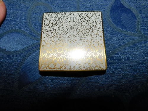 Vintage gold tone vogue - gold,