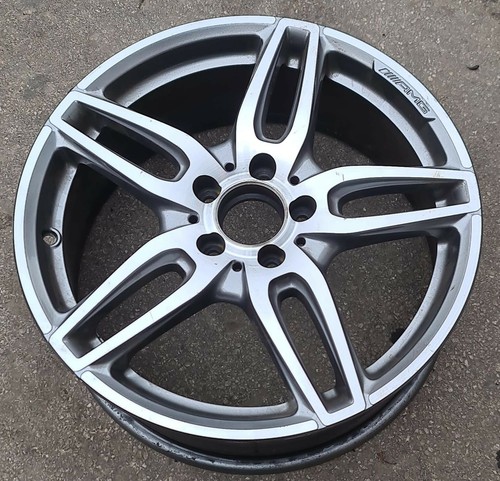 Genuine mercedes cla a - x1,