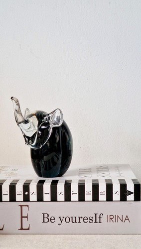 Signed art glass - art, elephant