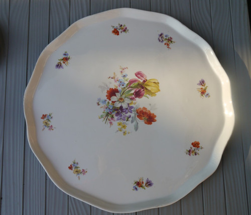 Vtg porcelain charger - charger, platter